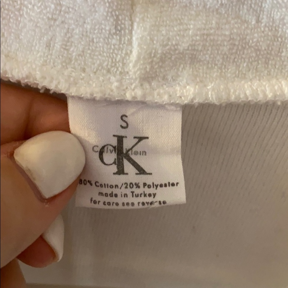 Calvin Klein Robe - Picture 2 of 3